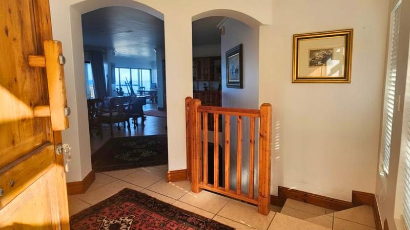To Let 4 Bedroom Property for Rent in Mossel Bay Golf Estate Western Cape
